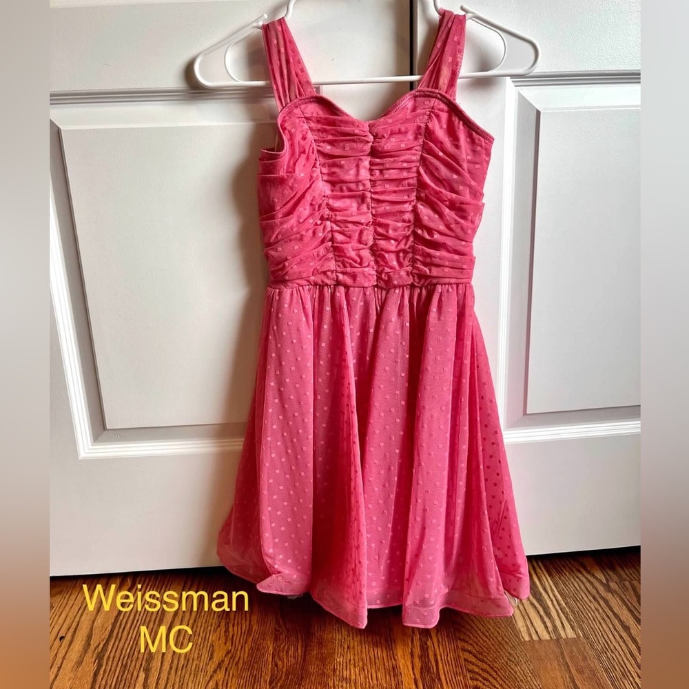 Weissman brand Medium child dance costume. Smoke free, pet free home.